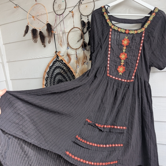 Free People Boho Embroidered Midi Dress Size L Black Harvest Festival Folk - Picture 6 of 10